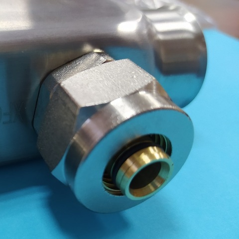 Fitting Crimp (Collet) eurocone MFMN-E for manifold with a nut thread 3/4 