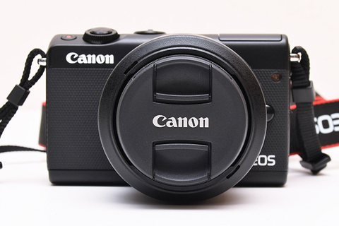 Canon EOS M100 Mirrorless Digital Camera with 15-45mm Lens - Black ► Photo 1/1