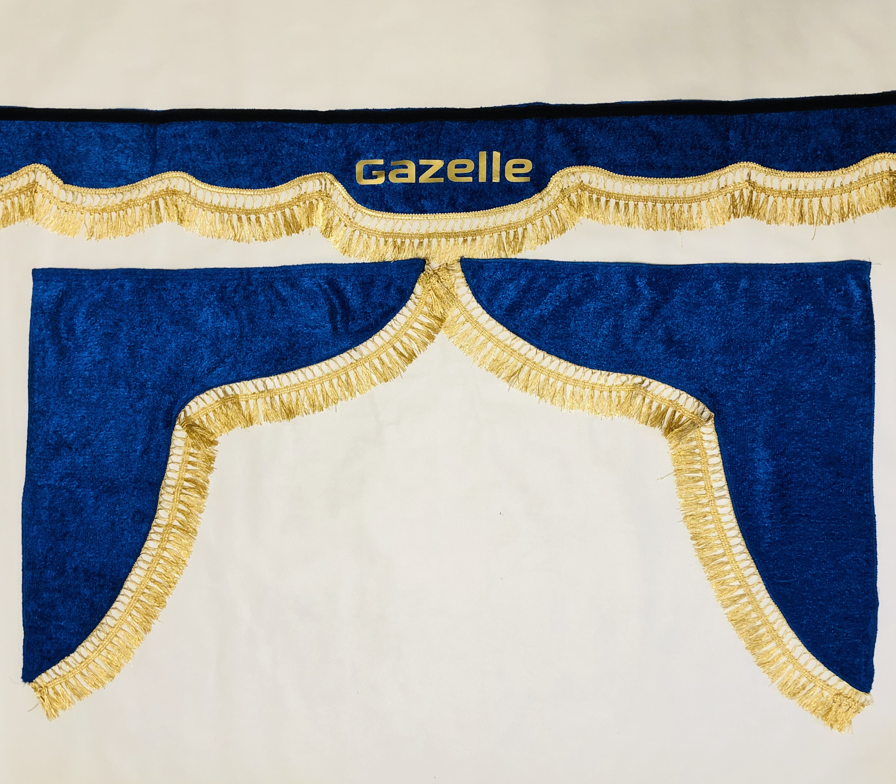 Car curtains. Lambrequins in Gazelle. Most importantly, the Gazelle. Lambrequins for Gazelle. The curtains in the Gazelle. ► Photo 1/1