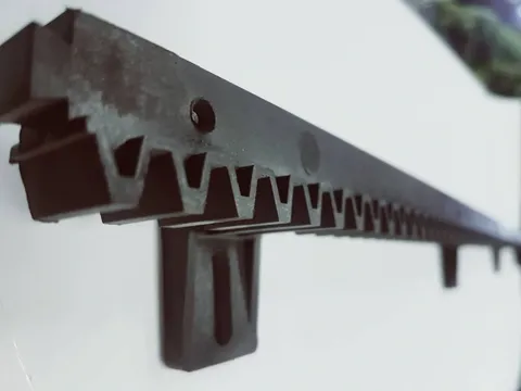 Polymer gear rack for sliding gates with steel core. 4 or 5 PCs set options ► Photo 1/1