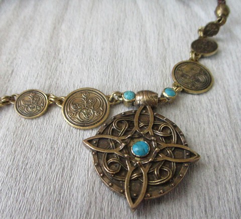 The charm of Mara necklace from elder scours/Skyrim blivion морровинд cosplay/gift gamer/replica Elder Scrolls ► Photo 1/6