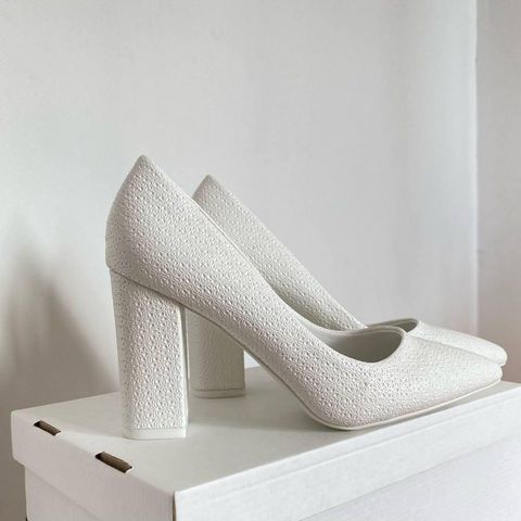 Womens shoes on a comfortable block heel (wedding shoes) color of milk, beige, shoes for women heel, womens evening shoes, womens shoes on cable, shoes for women fall, shoes for women, women's pumps, women's Shoes high ► Photo 1/3