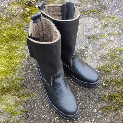 Men's leather winter boots with felt 