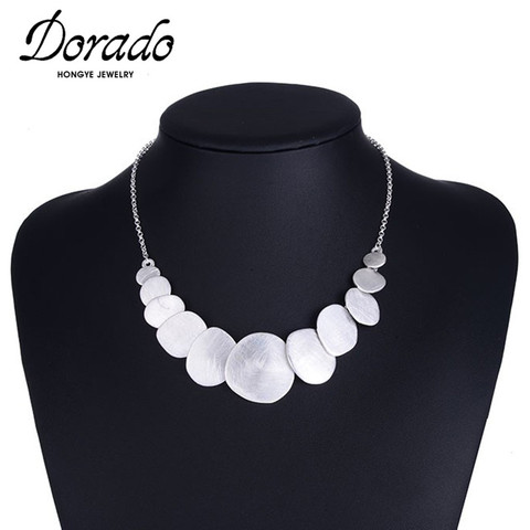 Dorado-gargantilla con colgante redondo para mujer, collar Retro, cadena larga de aleación, joya llamativa, joyería ► Foto 1/6