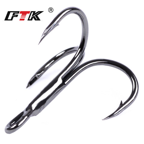 FTK pesca TripleHooks de acero al carbono de acero Material agudos pesca gancho negro ronda doblada en agua salada bajo #2-10 # para atraer ► Foto 1/6