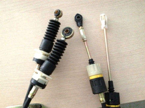 Las transmisiones manuales MT Selector Cable kit chino CHANGAN BENBEN BENNI 1.3L motor recambios de motor de coche ► Foto 1/6