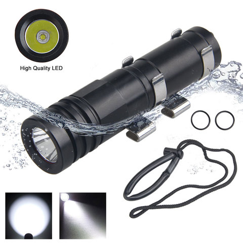 Mini linterna de buceo R3 LED, luz de buceo profesional de 100 metros, linterna con clip para máscara de buceo ► Foto 1/5