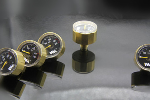 Mini indicador de presión de aire, manómetro de cobre M10 * 1 G1/8 pulgadas, 350bar, dial blanco y negro ED, 28mm ► Foto 1/5