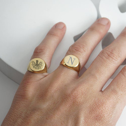 Caballero SIGNET anillo simboliza SOCIAL PINKY anillos inicial carta anillo grabado de marido regalo para él ► Foto 1/6