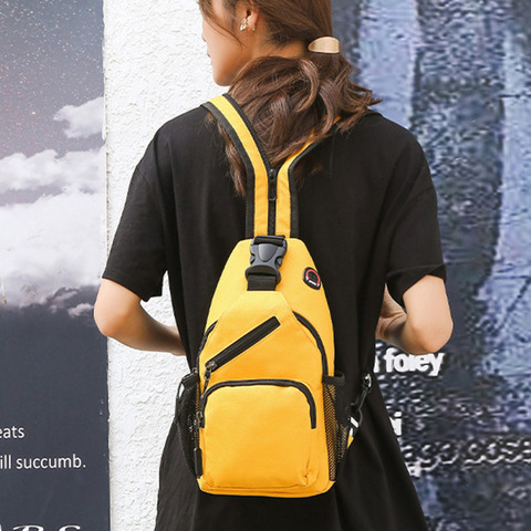 Mochila pequeña informal para Mujer, bolsa de pecho con orificio para auriculares, morral de viaje multifuncional, 2022 ► Foto 1/6