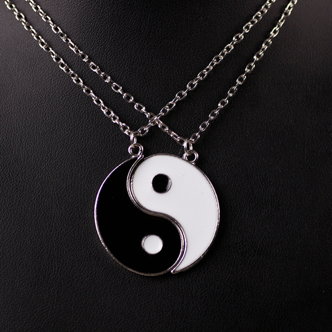 Collar con colgante de dos pétalos de Yin y Yang, colgante de aleación con costura de dos pétalos de Piscis para parejas, accesorios de joyería de moda, regalo de cumpleaños ► Foto 1/6