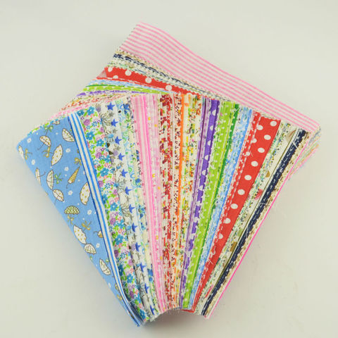 Tela de Ankara 50 unids/lote 10cm x 12cm alijo tela de Patchwork Paquete de tela de algodón de coser acolchado Tilda muñeca Color al azar Material ► Foto 1/6