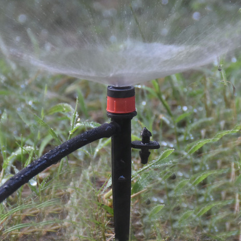 10 UDS-Ronda de dispersión gotero aspersores con apoyo 13cm 360 grados rociadores de agua de riego de jardín de sistema de riego ► Foto 1/6