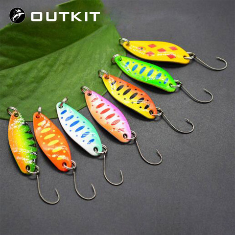 OUTKIT 7 Uds mezclar colores 3.cm 3,5g señuelo cuchara para pescar nadar cebo Artificial Isca trucha Pesca aparejos de Pesca Leurre Truite cucharas ► Foto 1/6