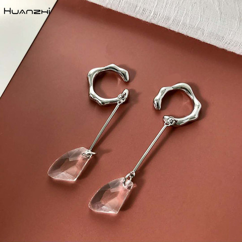 HUANZHI-pendientes de Metal geométricos para mujer y niña, aretes de Metal de Color plateado para hueso del oído sin Piercing, colgante de borla acrílica, joyería de fiesta 2022 ► Foto 1/6