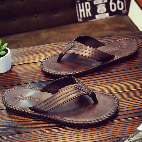 Chanclas de cuero sintético para hombre, sandalias de viento británico, antideslizantes para los pies, tacón plano de fondo grueso, chinelas zapatos para la playa ► Foto 1/6