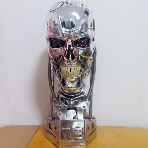 Réplica de Terminator de resina T800 1:1 escala cráneo endoesqueleto Lift-Tamaño de busto figura luz LED T-800 T2 estatua modelo ► Foto 1/6