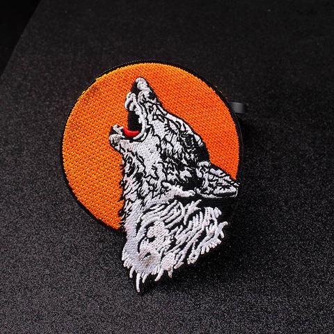 Parche bordado de Lobo y Luna para planchar, para ropa, Punk, motero, insignia para chaqueta, accesorios ► Foto 1/6