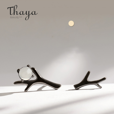 Thaya-pendientes de tuerca de diseño de Noche De Luna para mujer, aretes de Plata de Ley 925, piedra lunar negra, estilo Punk, joyería ► Foto 1/6