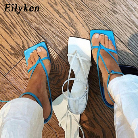 NOVEDAD DE VERANO Eilyken, Sandalia de gladiador para mujer de banda estrecha con Puntera abierta cuadrada, hebilla de tobillo, tacones de aguja con correa ► Foto 1/6