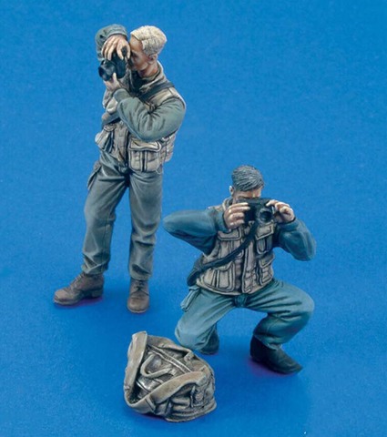 Figura de resina en miniatura gk sin montar, fotógrafo de pie antiguo (2 figuras), 1/35, sin pintar ► Foto 1/1