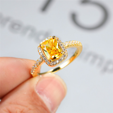 Anillo de piedra de cristal amarillo para mujer, sortijas de boda clásicas de Color plateado para mujer, sortija de compromiso fina cuadrada de Zircón de moda ► Foto 1/6