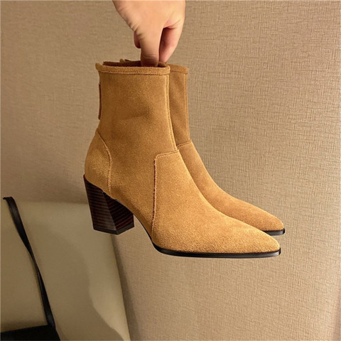 Botas de piel de ante con punta estrecha para mujer, zapatos de tacón grueso de 5cm-8cm de altura, estilo Retro, sólido corto, para primavera y otoño ► Foto 1/6