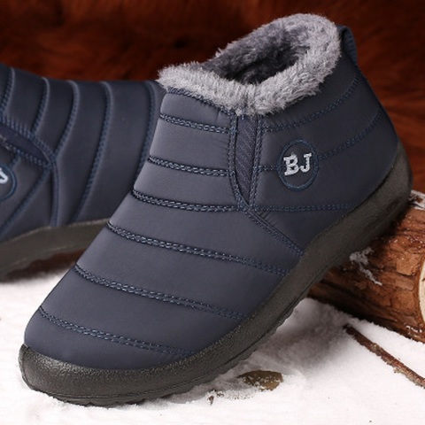 Botas de invierno de talla grande para hombre, botas de nieve de piel para invierno, calzado de moda de felpa para hombre, zapatos impermeables cálidos ► Foto 1/6