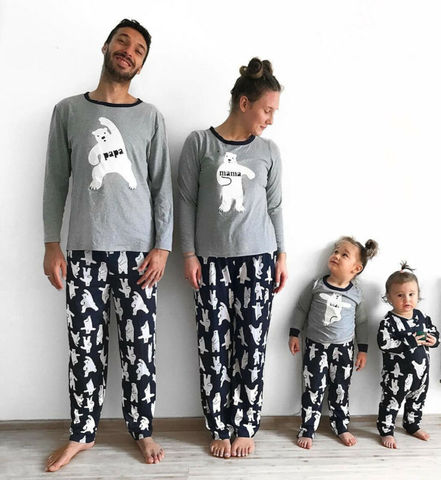 Pijamas informales a juego para niños y adultos, ropa de dormir de primavera y otoño con estampado de oso de dibujos animados de Navidad, pijama regalo ► Foto 1/6