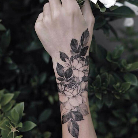 Tatuaje temporal de flores negras, Mangas de tatuaje por transferencia al agua, pegatina peonía, tatuajes de rosas, arte corporal, tatuaje Sexy para brazo de chica ► Foto 1/6