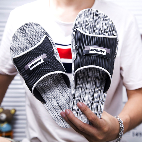 Nuevas zapatillas bonitas antideslizantes domésticas para baño, Unisex, chanclas de playa de verano ► Foto 1/6