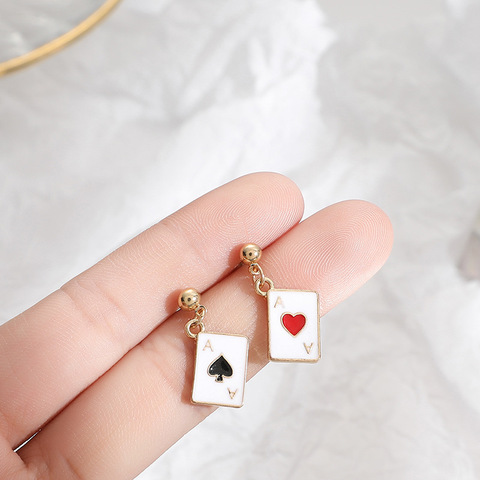 Pendientes creativos de póker para mujer y niña, Mini regalos aros pendientes, tarjetas asimétricas, joyería de diseño único ► Foto 1/6