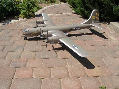 Boeing-B-29 de bombardero Bomber SuperFortress, modelo de papel de avión, rompecabezas, hecho a mano juguete, bricolaje, 1:47 ► Foto 1/6