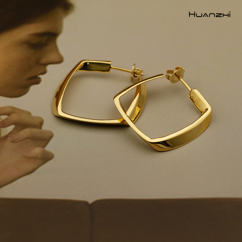 HUANZHI 2022 oro nuevo de Metal de Color plata Irregular cuadrado geométrico pendientes de broche a la moda para mujeres niñas fiesta joyas regalos ► Foto 1/6