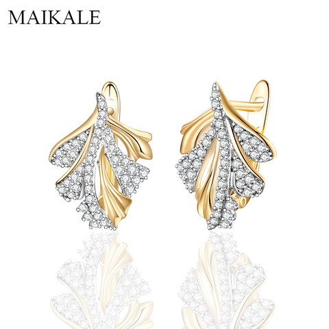 MAIKALE nuevo clásico Micro incrustaciones de hoja de arce de oro Stud pendientes Simple Circonia Natural pendientes joyas de mujer Brincos ► Foto 1/6