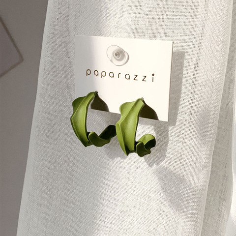 Pendientes colgantes en forma de C verdes para mujer, joyería Coreana de la manera Vintage, aretes de viaje para playa y verano, aretes modernos 2022 ► Foto 1/5