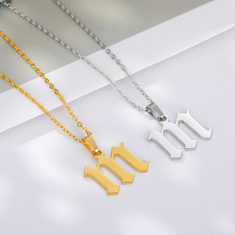 Collares con letras de A-Z en inglés para hombre y mujer, cadena de acero inoxidable de Color dorado y plateado, colgante para hombre y mujer, joyería 2022 ► Foto 1/6