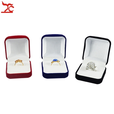 Venta al por menor negro/rojo/azul 4 colores disponibles bloqueados joyería y pendiente para boda Almacenamiento de anillo caja anillo pendiente regalo paquete caja ► Foto 1/6