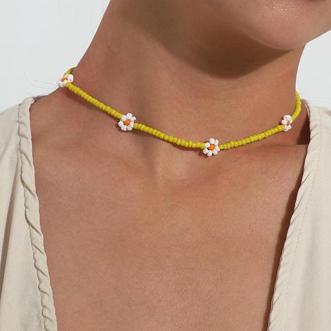 Collar de margaritas con cuentas coloridas para mujer, Gargantilla corta, joyería de vacaciones, nueva de Corea 2022 ► Foto 1/6