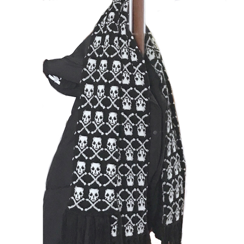 Bufanda de invierno con estampado de calavera para mujer, pañuelo de fiesta diseño Calavera, con flecos negros ► Foto 1/5