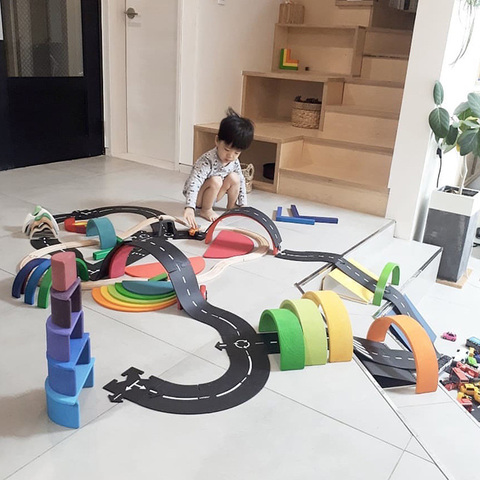 Construcción de carreteras de PVC para niños, coche de juguete, carretera, rompecabezas Flexible, pista de tapete para juegos de niños, accesorios universales, Escena de juego ► Foto 1/6