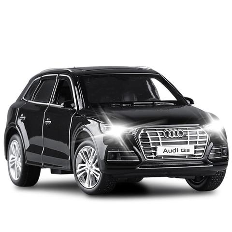 Coche de Metal fundido a presión Audi Q5 SUV, modelo de sonido y luz, juguetes para regalo, Colección V200, novedad de 1/32 ► Foto 1/6