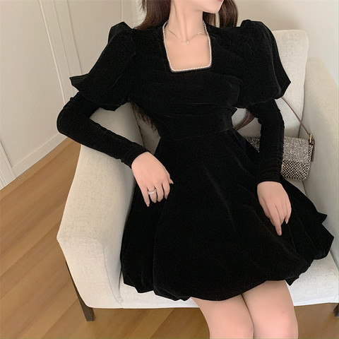Mujeres Retro manga Puff Hepburn de terciopelo negro Vestido de manga larga de cuello cuadrado parte las mujeres corto Collar abalorios vestidos ► Foto 1/6