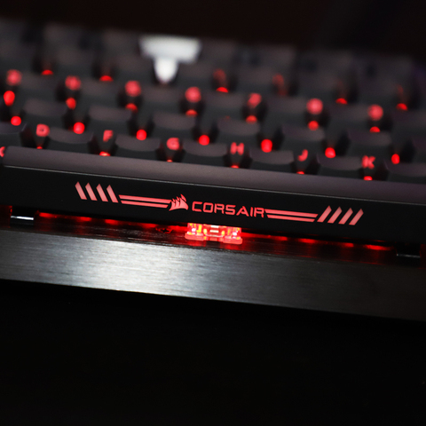 Juego de teclas con revestimiento de agujero negro retroiluminado para Corsair K70 K95 Razer Cherry ROG, teclas mecánicas para reproductor 1%, 1 Juego ► Foto 1/5