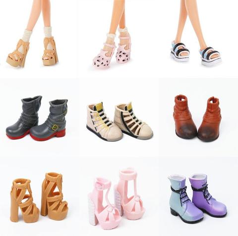 Muchos tipos de zapatos de plástico para project MC2, muñecas para niñas, juguetes, traje para pies de 3cm, tacones altos, zapatos planos y botas ► Foto 1/6