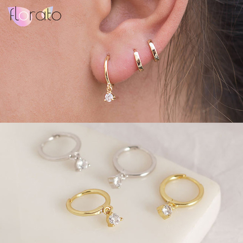 925 Plata delicada, minimalista colgante CZ Huggie pendientes de aro aros media luna pendientes minimalistas aros para mujeres A30 ► Foto 1/6