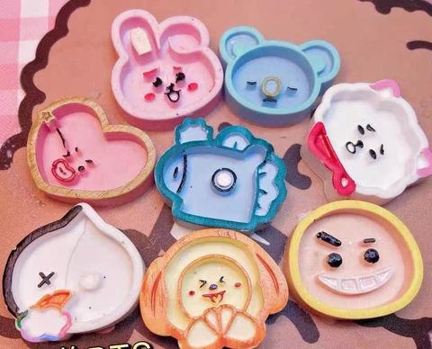 3D lindo kpop arenas movedizas resina shaker molde de dibujos animados molde silicona en forma de animales hechos a mano de replicación bangtan niños bebé sueño molde de epoxi ► Foto 1/3