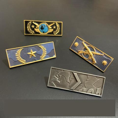 CSGO rango Placa de broche de Metal la élite mundial Pin legendaria águila maestro tutor oro Nova CS ir colección Pin regalo ► Foto 1/5