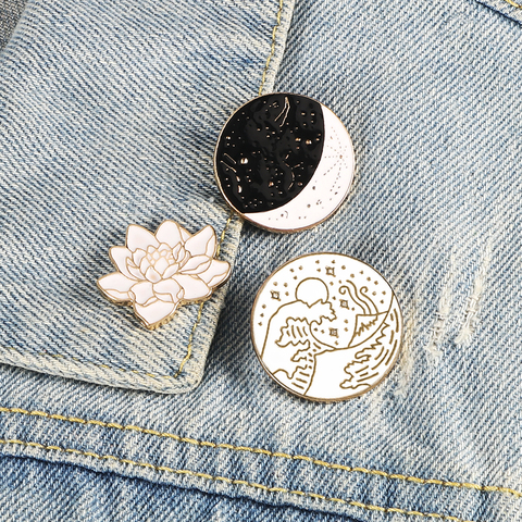 Creativo blanco negro broche constelación Lotus mar onda ronda Pines de esmalte mochila abrigo de Metal Pin para solapa con insignia de regalo de la joyería ► Foto 1/6