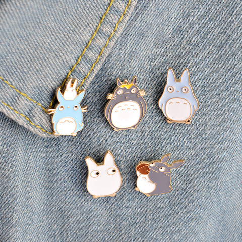 Insignias de Anime de Totoro de 7 estilos, broches de animales de dibujos animados, Pins de Metal de Totoro para familia, chaquetas, Pin de solapa, mochila, botón, joyería, regalo para niños ► Foto 1/6